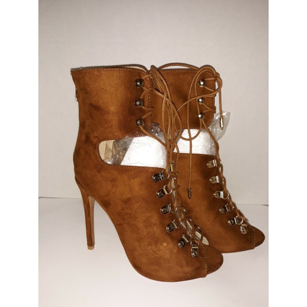 M & L Stilettos Ankle Bootie Boots Heels Shoes one beige the rest are camel